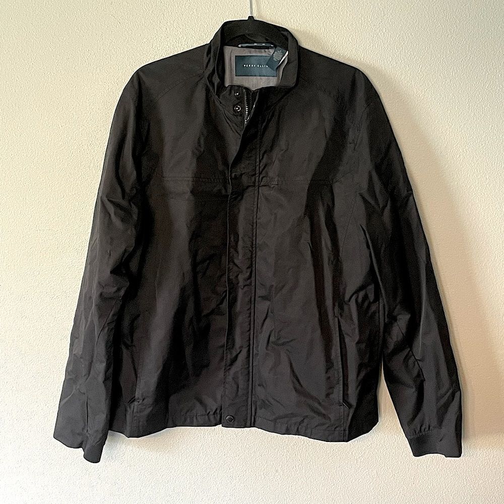 Perry Ellis Black Jacket. Size Large.